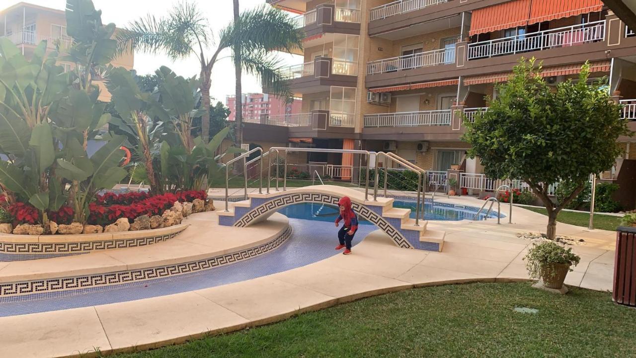 Palm Beach Sea Fuengirola Buitenkant foto